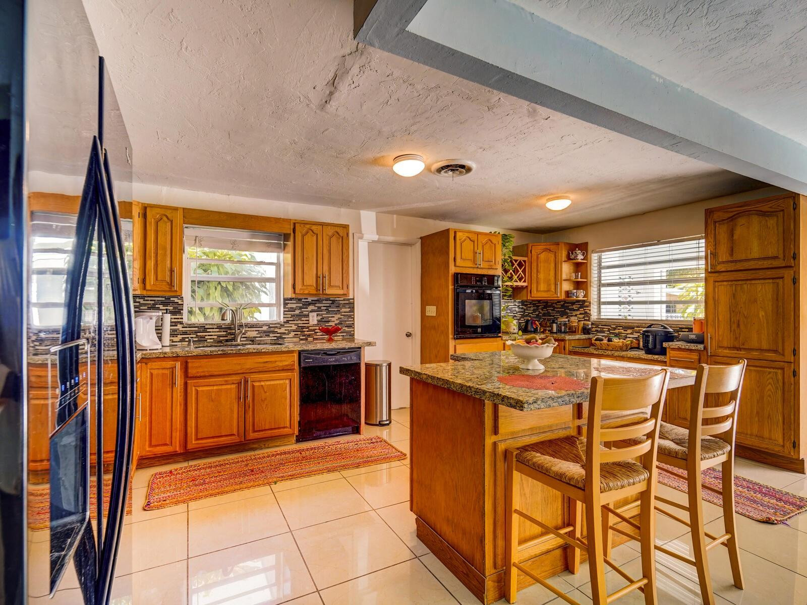 1621 Southwest 3rd Avenue Pompano Beach, FL 33060 - Photo 9 of 20 Photo 9