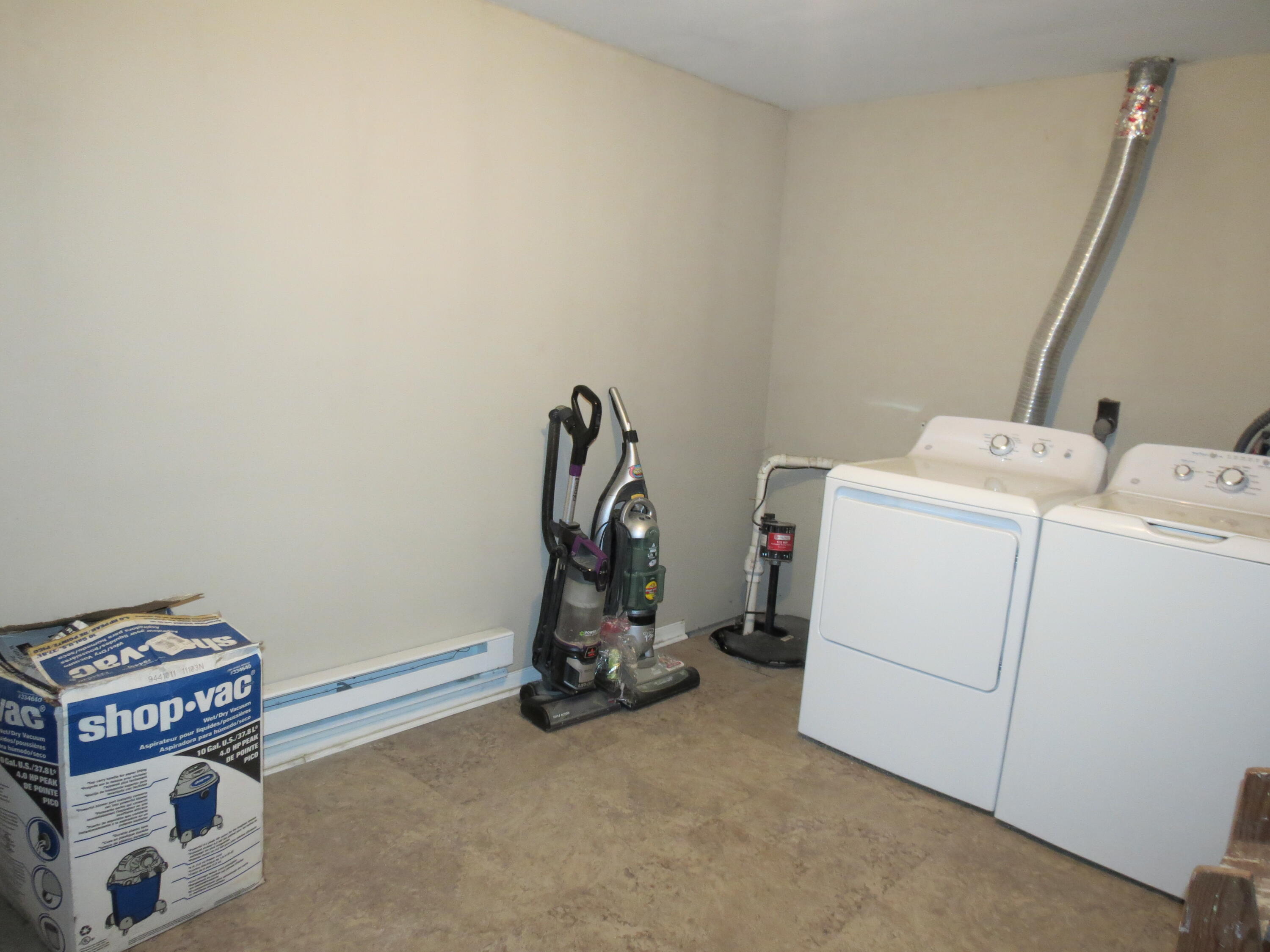 42 Set Point Plattsburgh, NY 12901 - Photo 25 of 29 Gallery Image 25