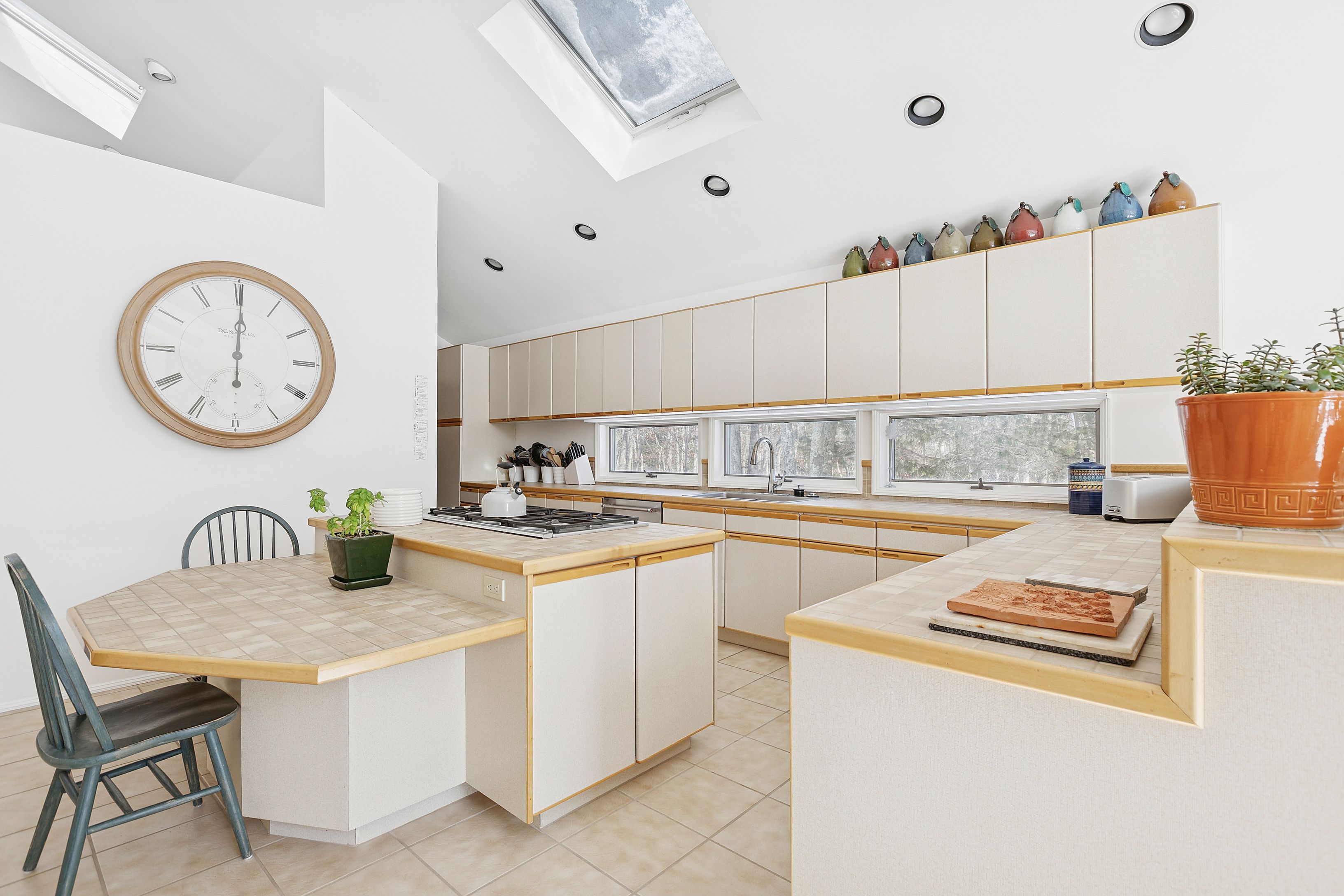 7 Chatfields Ridge Road East Hampton, NY 11937 - Photo 5 of 17