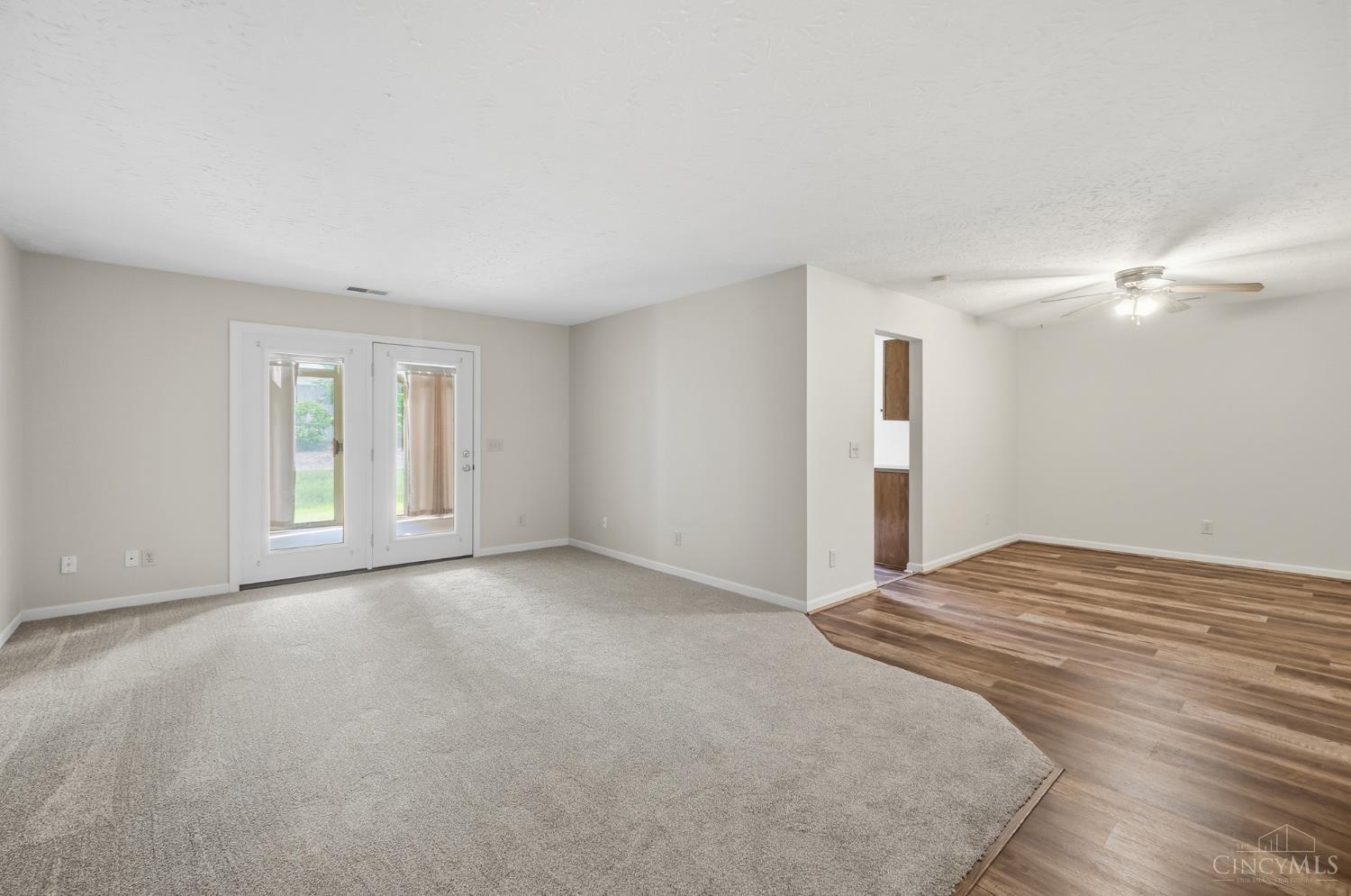 10512 West Road, Unit 34 Harrison, OH 45030 - Photo 4 of 32