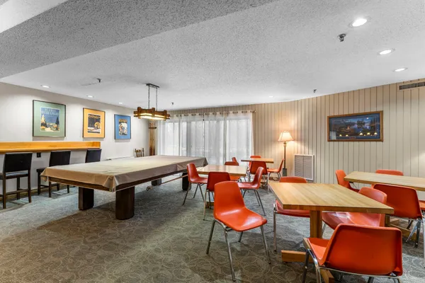 $192,000 | 9700 Portland Avenue South, Unit 332, Bloomington, MN 55420