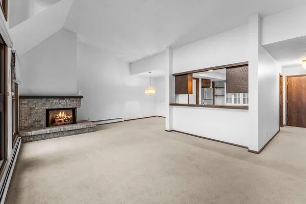 $192,000 | 9700 Portland Avenue South, Unit 332, Bloomington, MN 55420