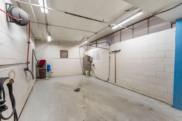 $192,000 | 9700 Portland Avenue South, Unit 332, Bloomington, MN 55420