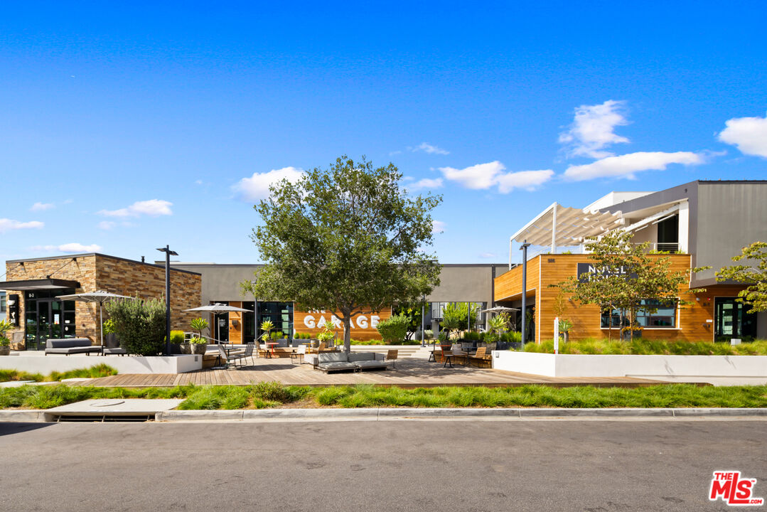 386 Novel Irvine, CA 92618 - Photo 41 of 52 a view of city with tall buildings