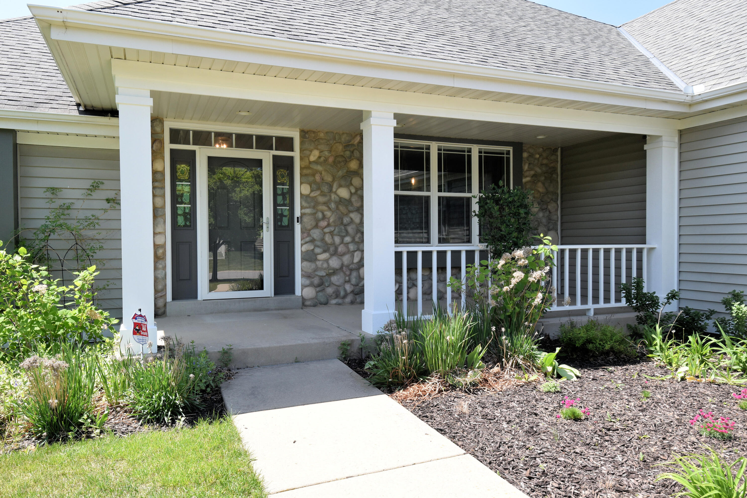 3326 Emmertsen Road Caledonia, WI 53406 - Photo 40 of 54 Front entry