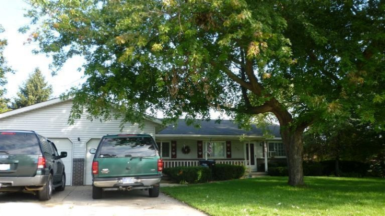 925 Port Sheldon Street Jenison, MI 49428 - Photo 1 of 3 Primary Photo
