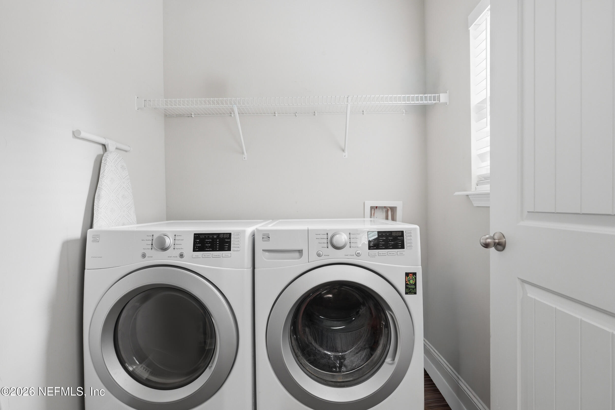 4066 Grant Road Jacksonville, FL 32207 - Photo 14 of 17 Laundry