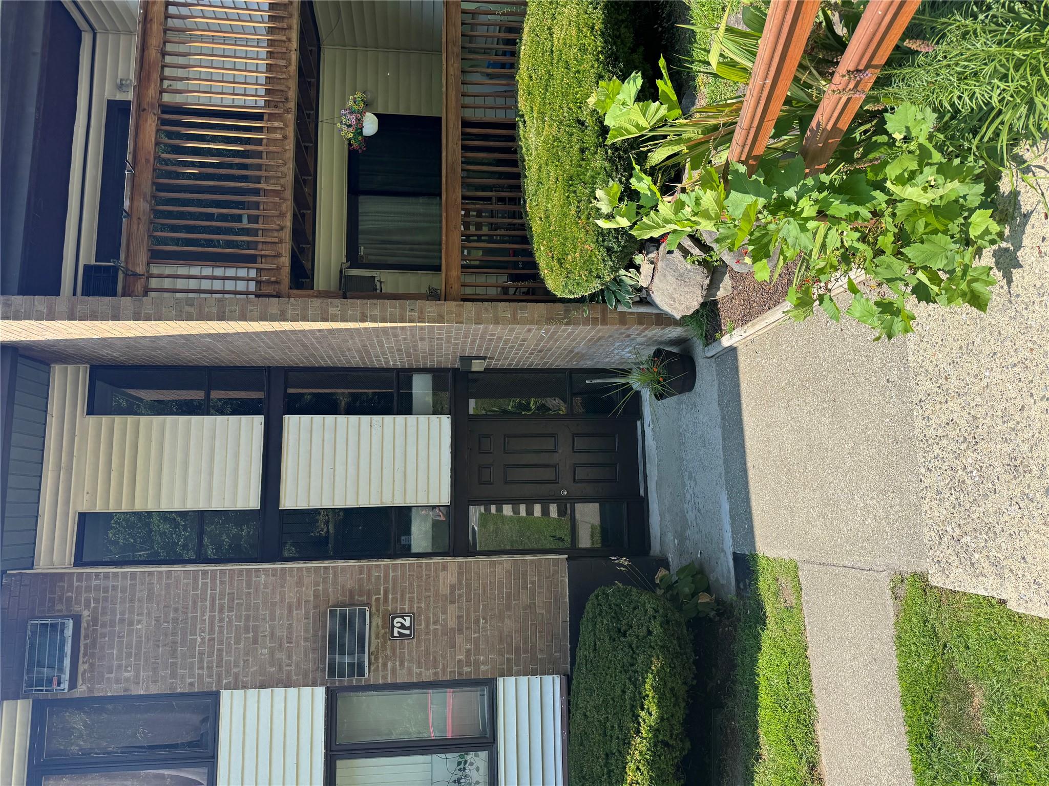 a view of a back yard of the house