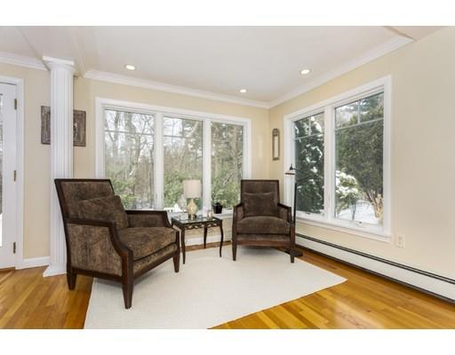 6 Richards Road Lynnfield, MA 01940 - Photo 5 of 30 Gallery Image 5