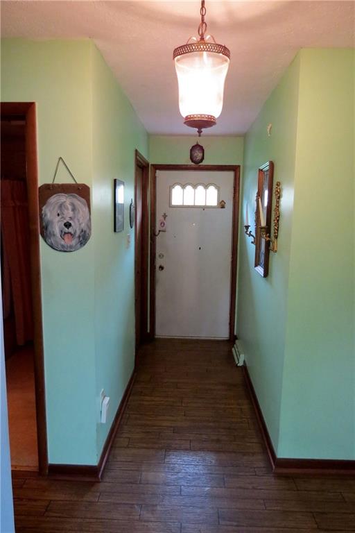 130 Frank Lane Extension Rochester, PA 15074 - Photo 2 of 21 11X3 Entry