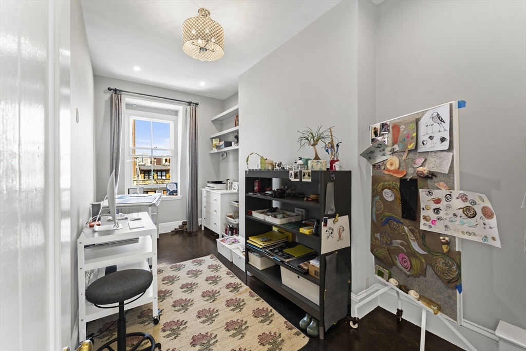 265 Beacon Street, Unit 5 Boston, MA 02116 - Photo 12 of 20