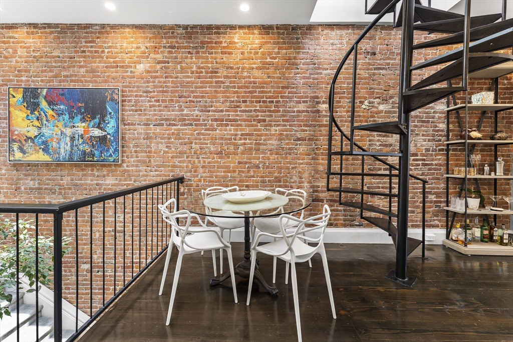 265 Beacon Street, Unit 5 Boston, MA 02116 - Photo 8 of 20