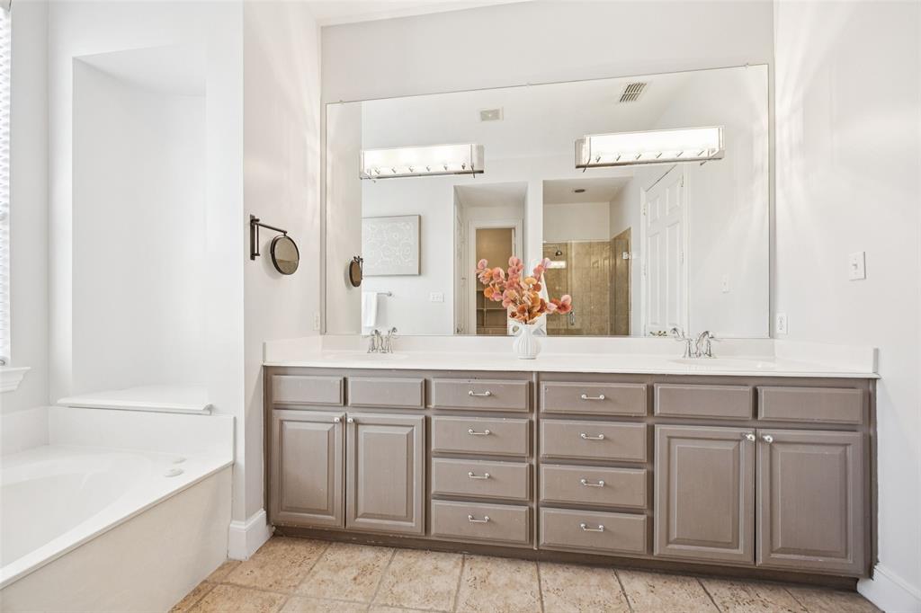 4670 Refugio Road Frisco, TX 75034 - Photo 17 of 40