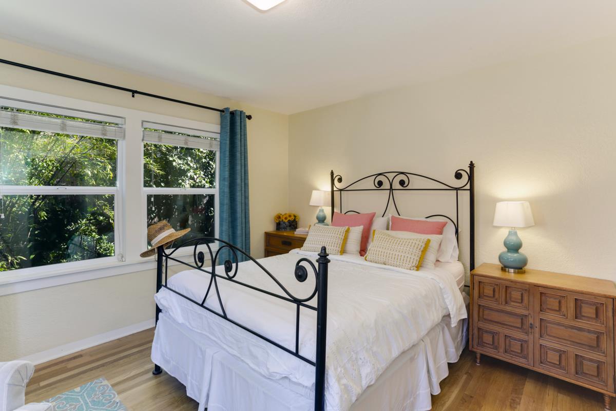211 Berkeley Way Santa Cruz, CA 95062 - Photo 9 of 17 Gallery Image 9