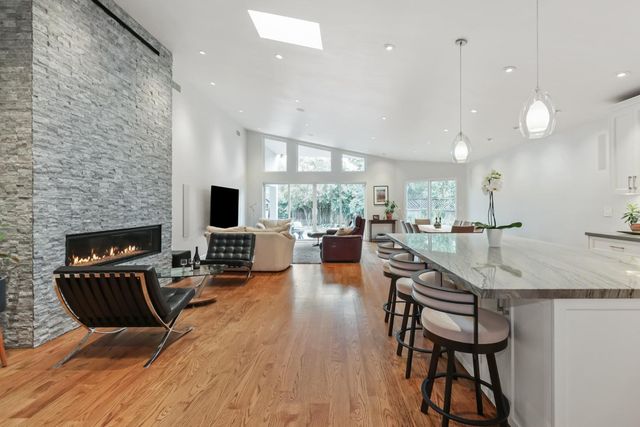 $915,000 | 1321 Chica Way, Sacramento, CA 95864