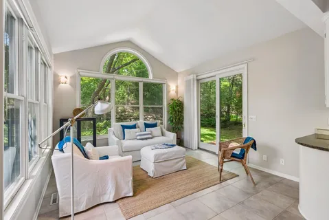 $690,000 | 823 Hidden Meadow Trail, Eagan, MN 55123