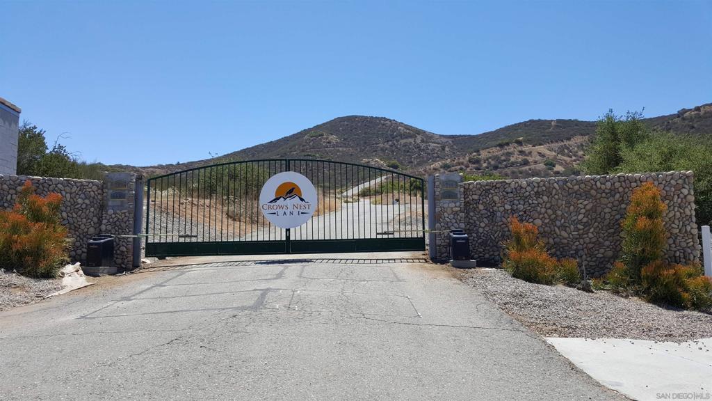 Gate to private road