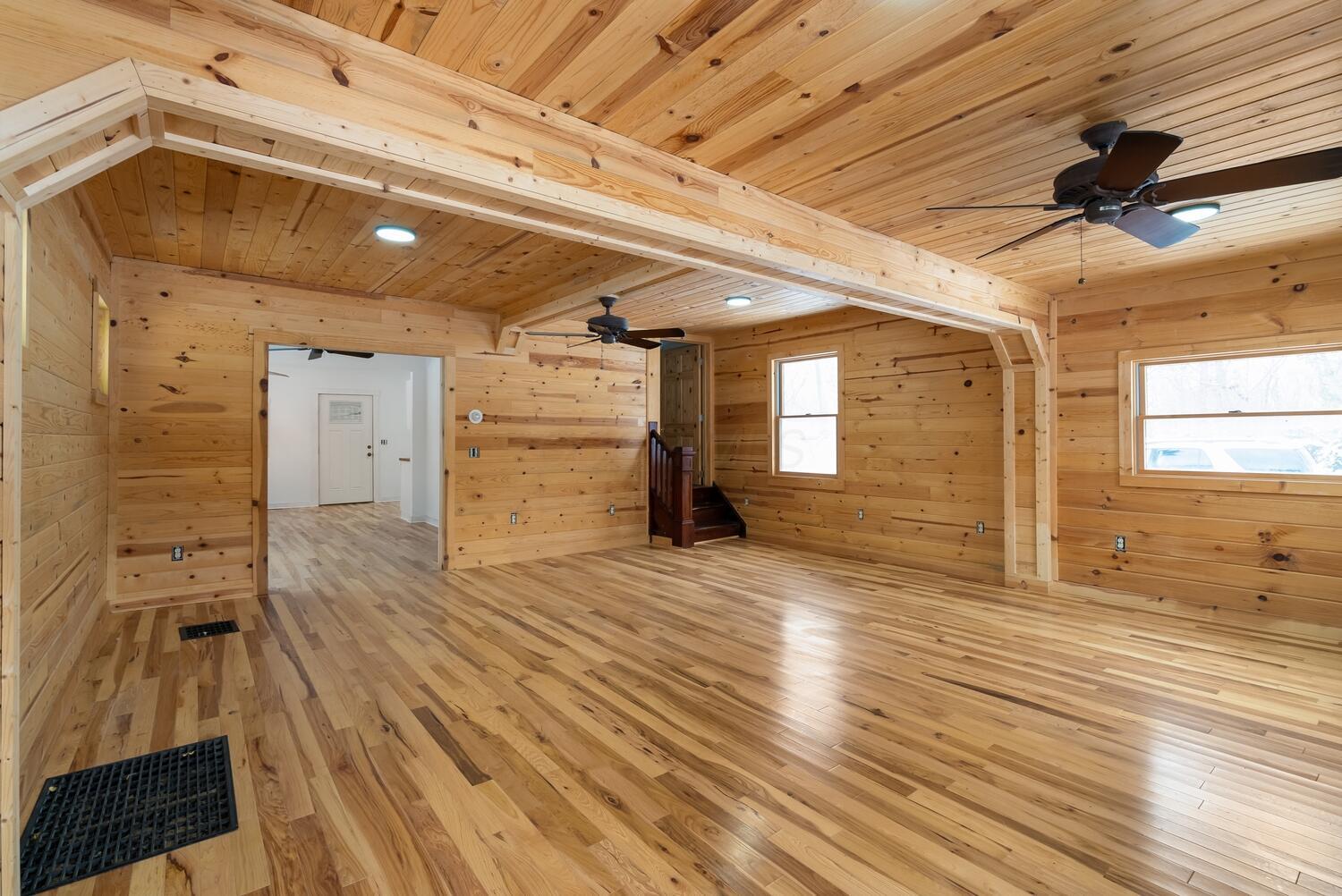 3229 South Hamilton Road Columbus, OH 43232 - Photo 6 of 50 5- 3229 Hamilton Rd, Columbus