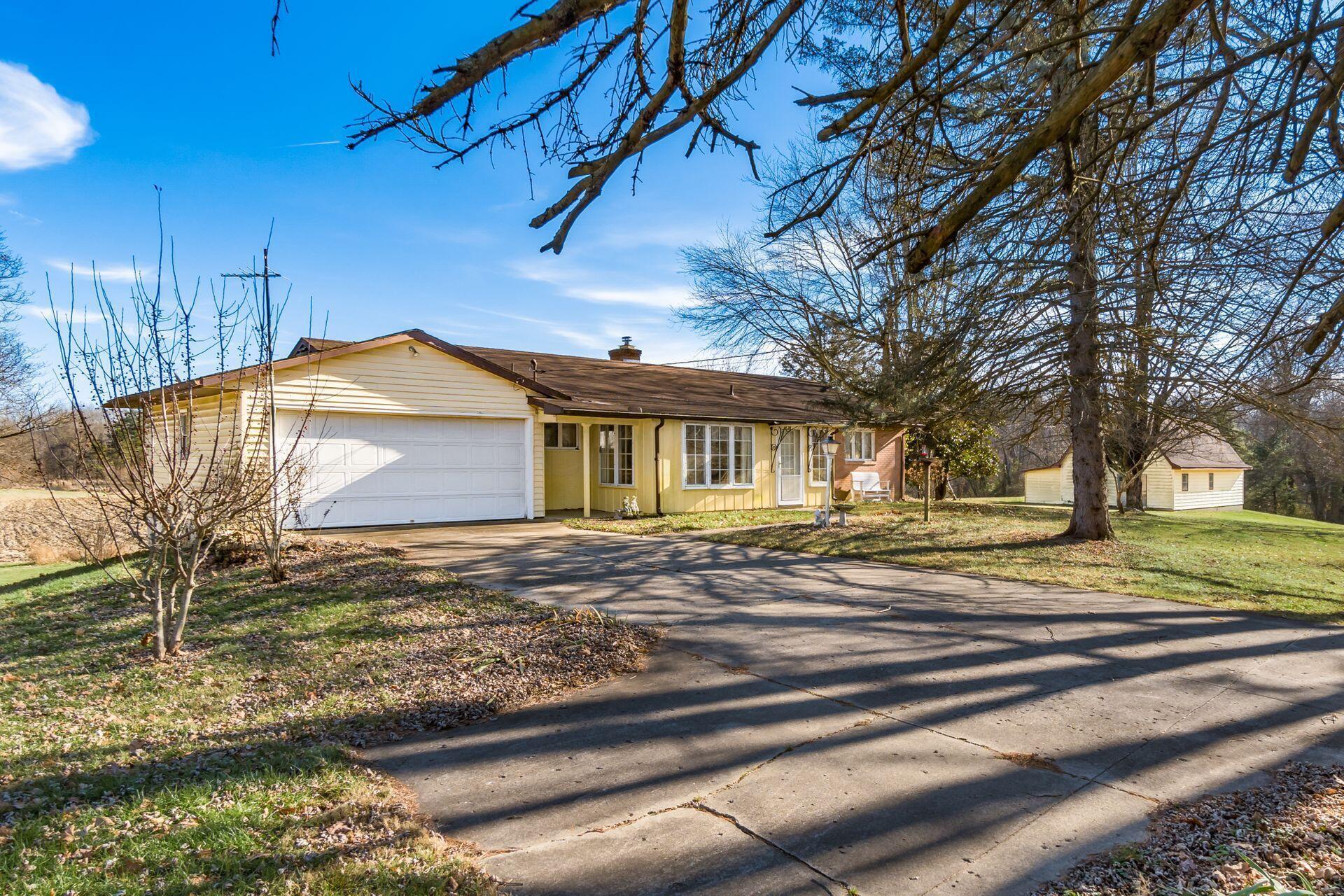 2290 Boving Road Southwest Lancaster, OH 43130 - Photo 5 of 64 003_2290 Boving Rd SW - 003-2