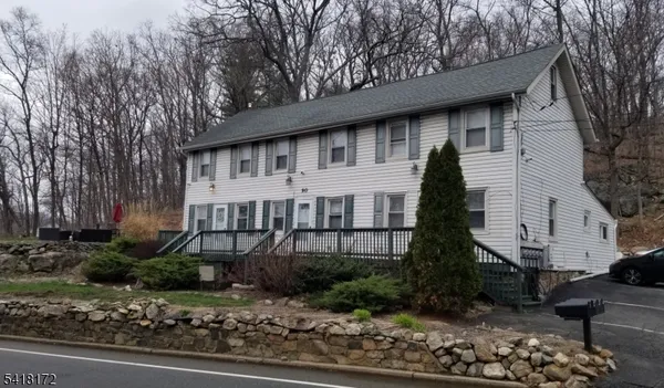 $1,750 | 90 St Rt181 Lake, Lake Hopatcong, NJ 07849