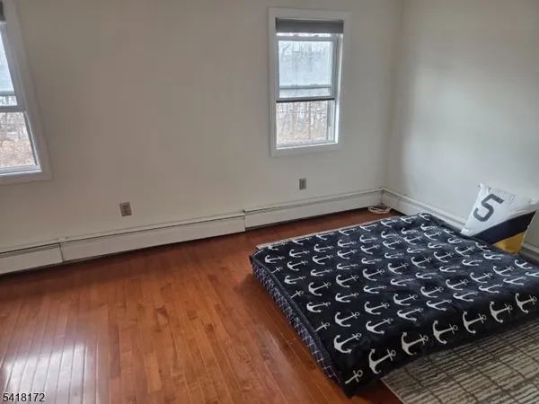 $1,750 | 90 St Rt181 Lake, Lake Hopatcong, NJ 07849