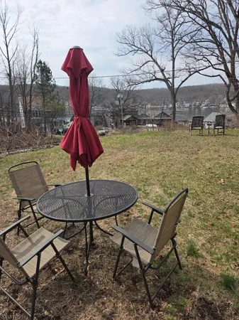 $1,750 | 90 St Rt181 Lake, Lake Hopatcong, NJ 07849