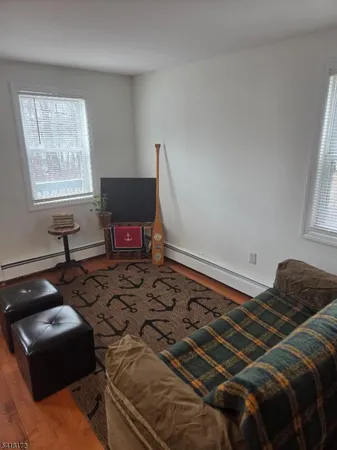 $1,750 | 90 St Rt181 Lake, Lake Hopatcong, NJ 07849