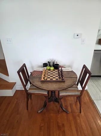 $1,750 | 90 St Rt181 Lake, Lake Hopatcong, NJ 07849