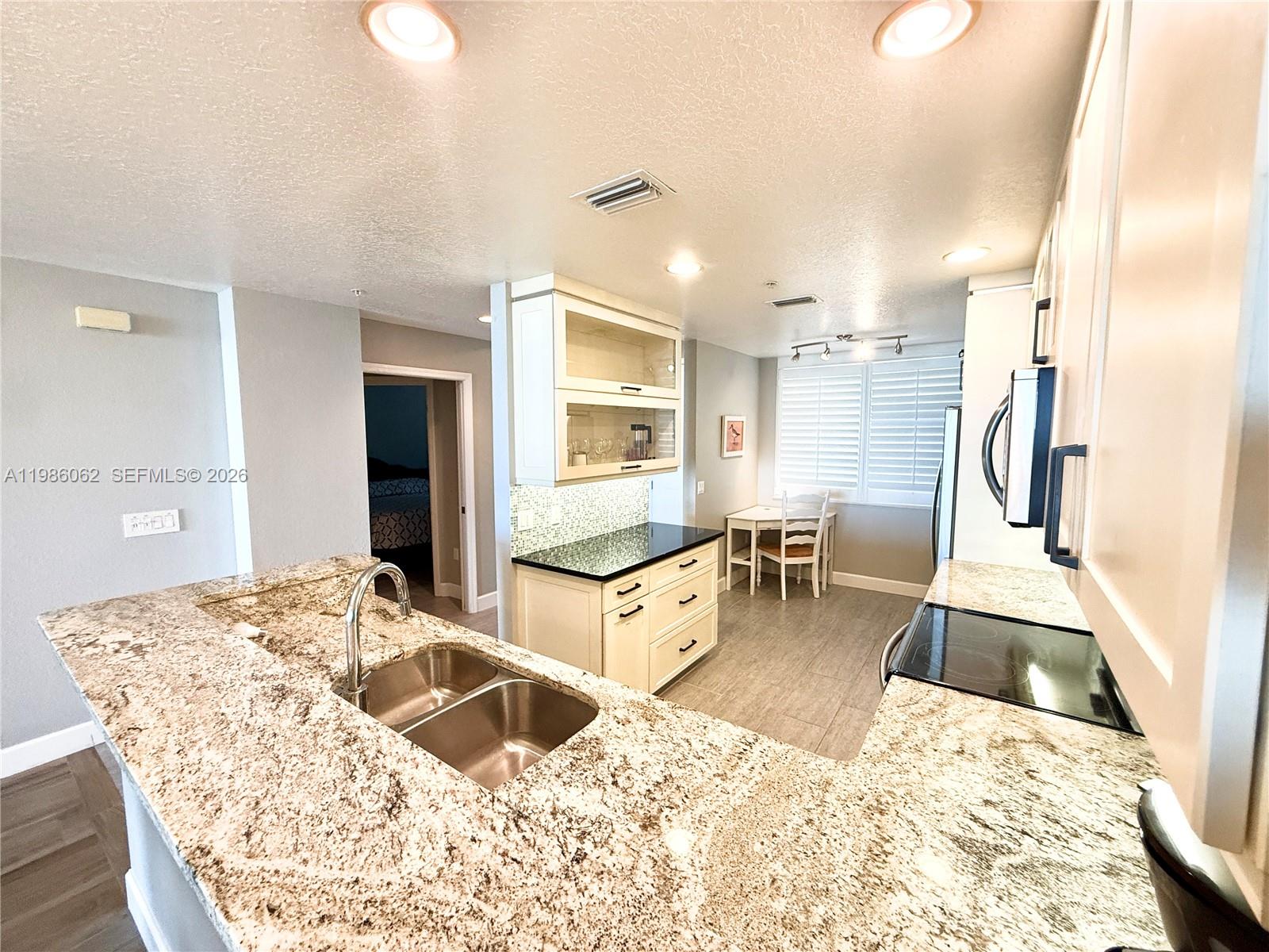 13313 Gasparilla Road, Unit C402 Placida, FL 33946 - Photo 7 of 23