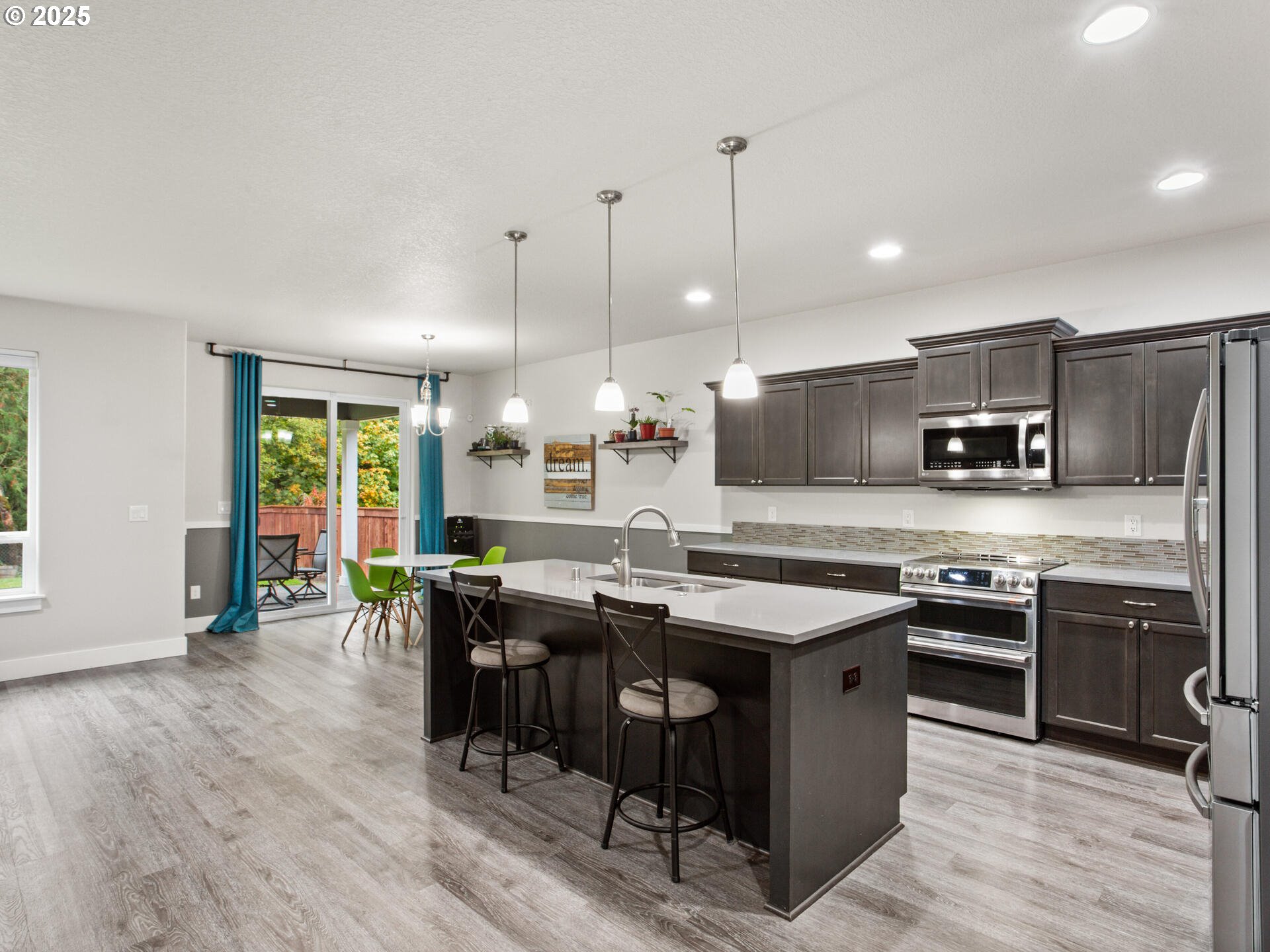 1820 South 51st Place Ridgefield, WA 98642 - Photo 4 of 36 Gallery Image 4