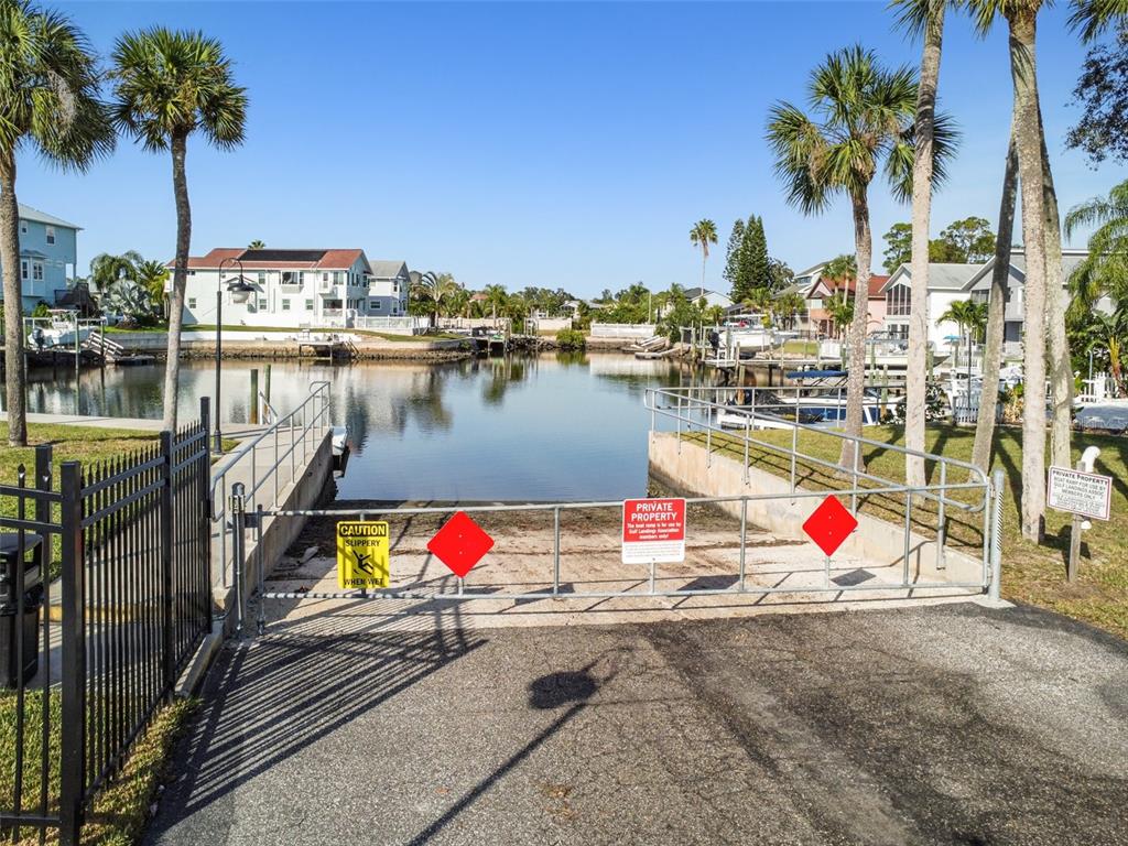 6241 Bayside Drive New Port Richey, FL 34652 - Photo 74 of 78 a view of outdoor space with seating area