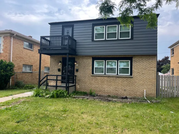 $249,900 | 5265 North Sherman Boulevard, Unit 5267, Milwaukee, WI 53209