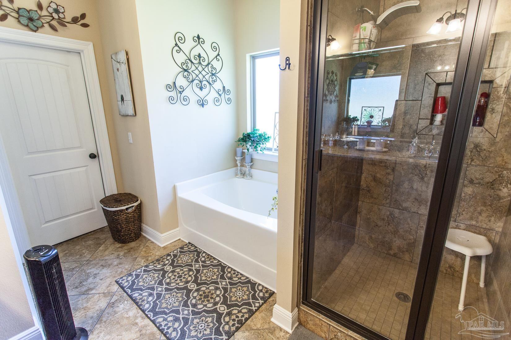 1082 Ironforge Road Cantonment, FL 32533 - Photo 9 of 16 Gallery Image 9