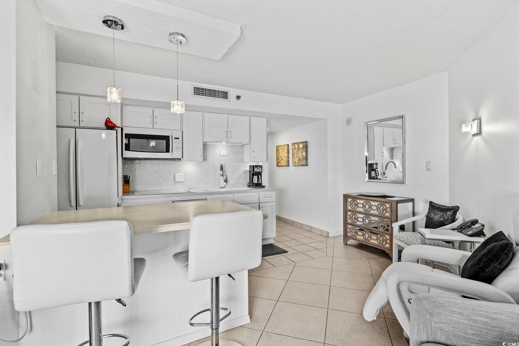 5523 North Ocean Boulevard, Unit 1402 Myrtle Beach, SC 29577 - Photo 4 of 39