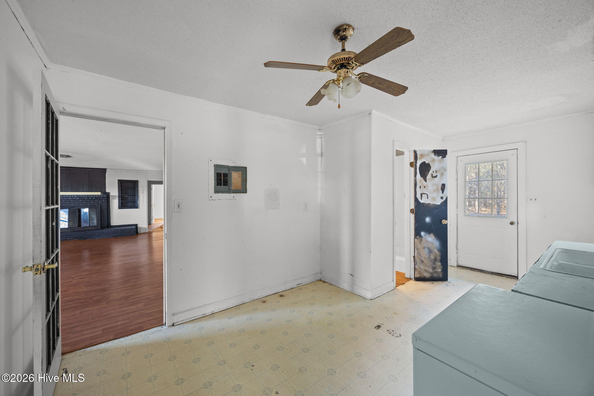 1358 Warrentown Road Snow Hill, NC 28580 - Photo 25 of 47 Utility/Laundry Room