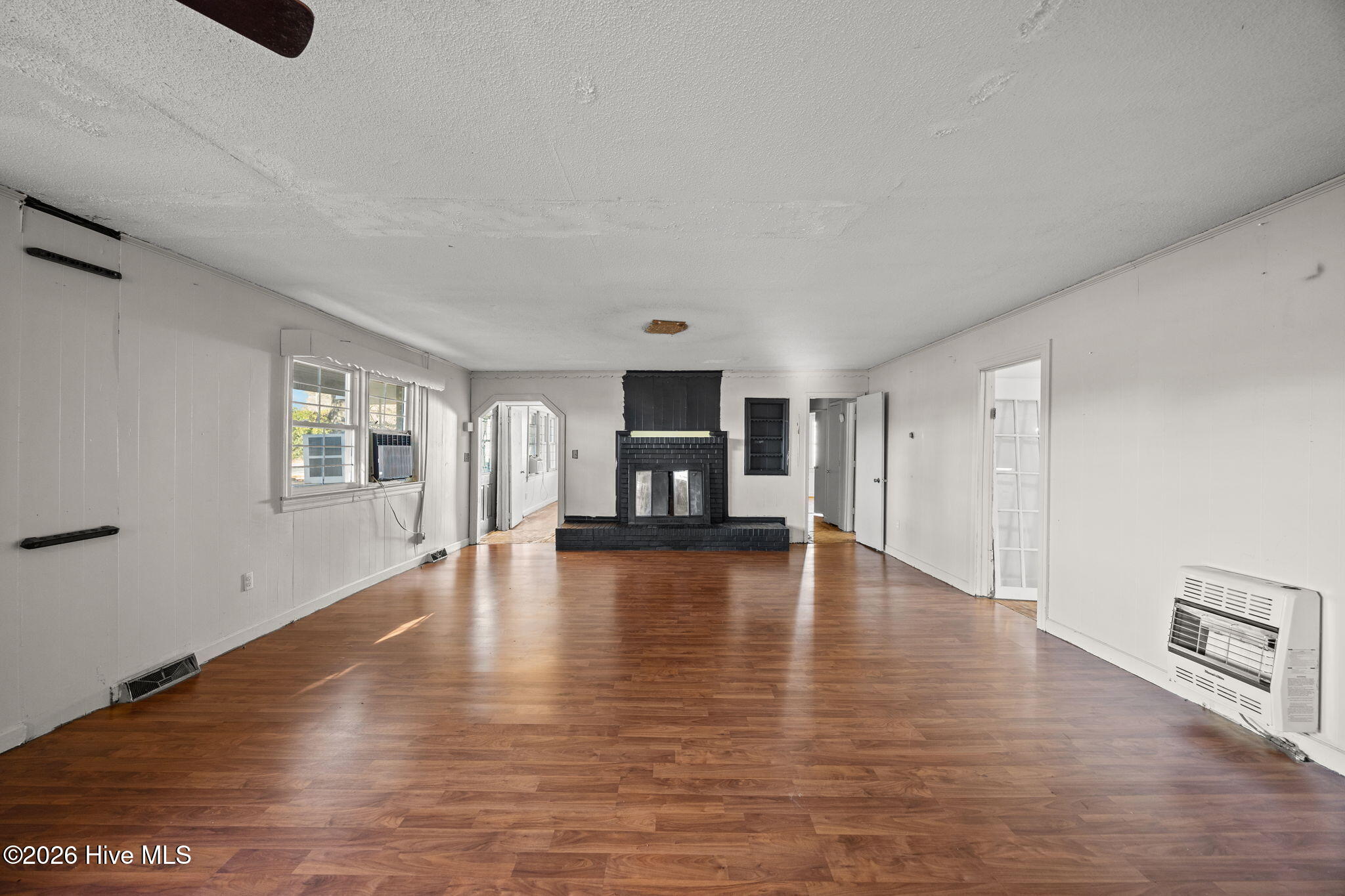 1358 Warrentown Road Snow Hill, NC 28580 - Photo 7 of 47 Living Room with Fireplace