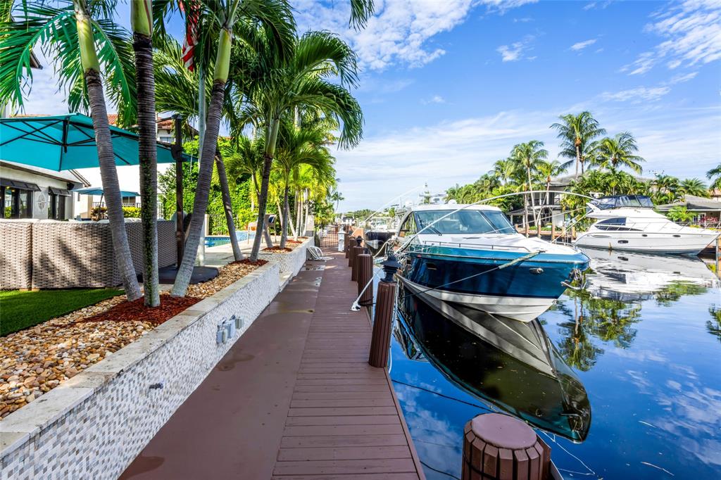 2541 Northeast 48th Street Lighthouse Point, FL 33064 - Photo 30 of 31