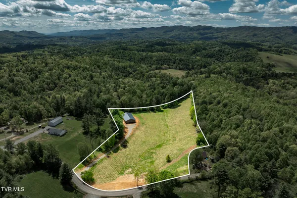 $325,000 | 835 Red Brush Road, Mountain City, TN 37683