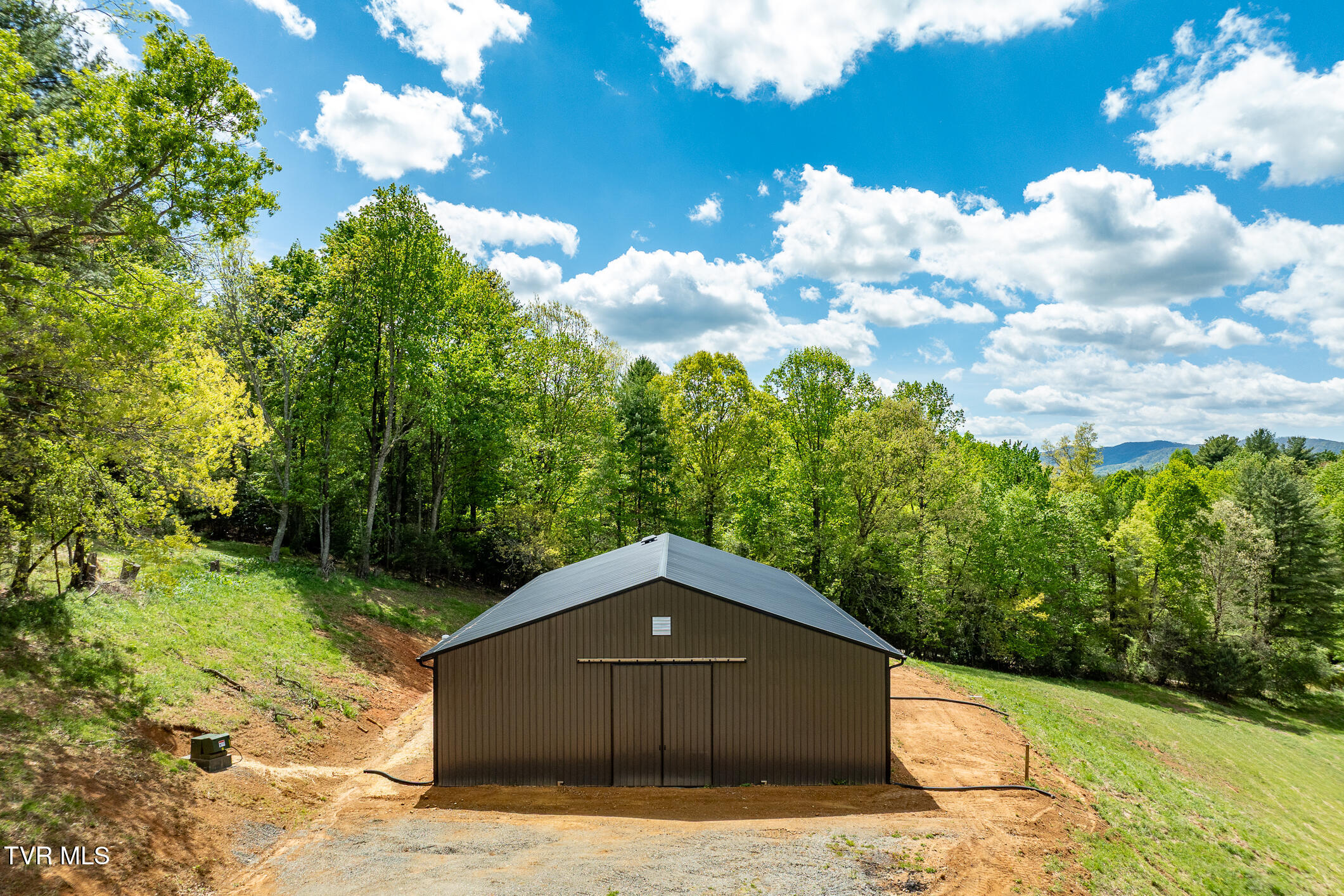 835 Red Brush Road Mountain City, TN 37683 - Photo 18 of 60 835 Red Brush Road (18 of 60)