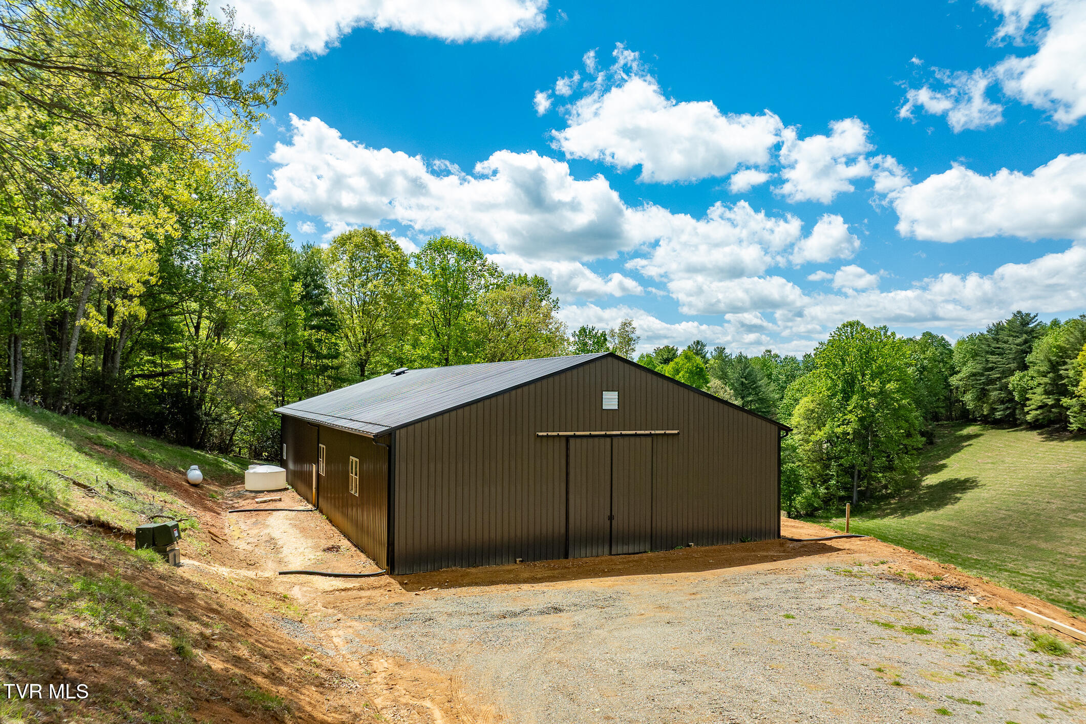 835 Red Brush Road Mountain City, TN 37683 - Photo 19 of 60 835 Red Brush Road (19 of 60)