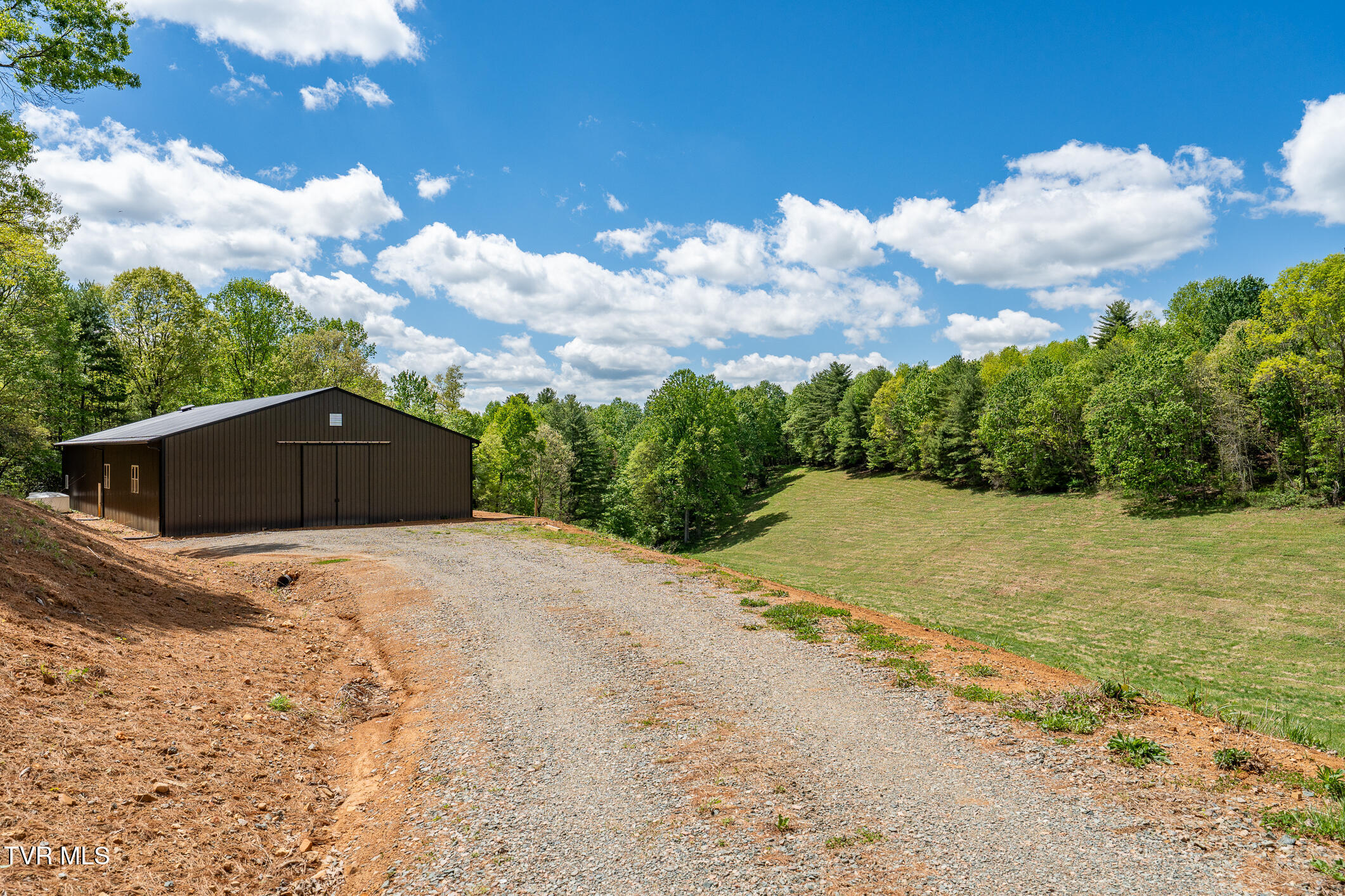 835 Red Brush Road Mountain City, TN 37683 - Photo 32 of 60 835 Red Brush Road (32 of 60)