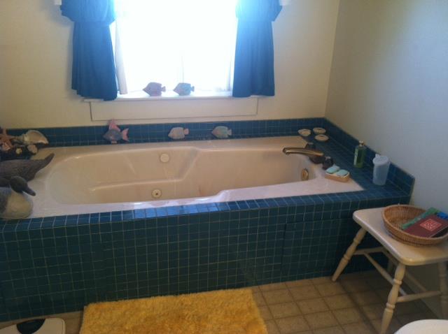 940 Old Stage Road Salinas, CA 93905 - Photo 17 of 25 Gallery Image 17