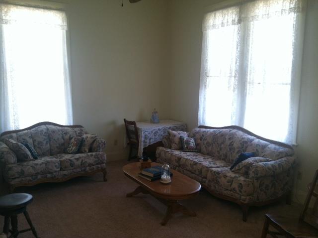 940 Old Stage Road Salinas, CA 93905 - Photo 6 of 25 Gallery Image 6