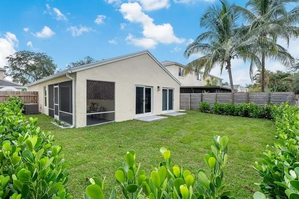 $5,500 | Undisclosed Address, Davie, FL 33314