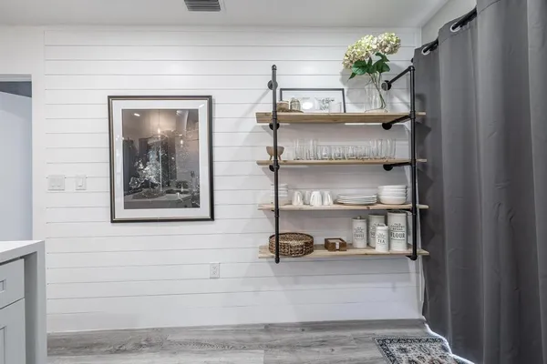 $5,500 | Undisclosed Address, Davie, FL 33314