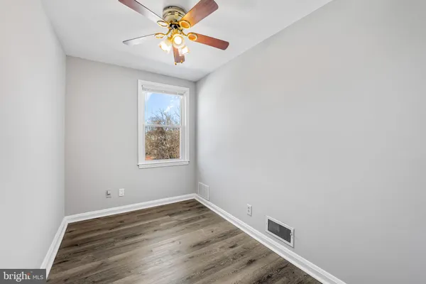 $2,200 | 7520 Durwood Road, Dundalk, MD 21222