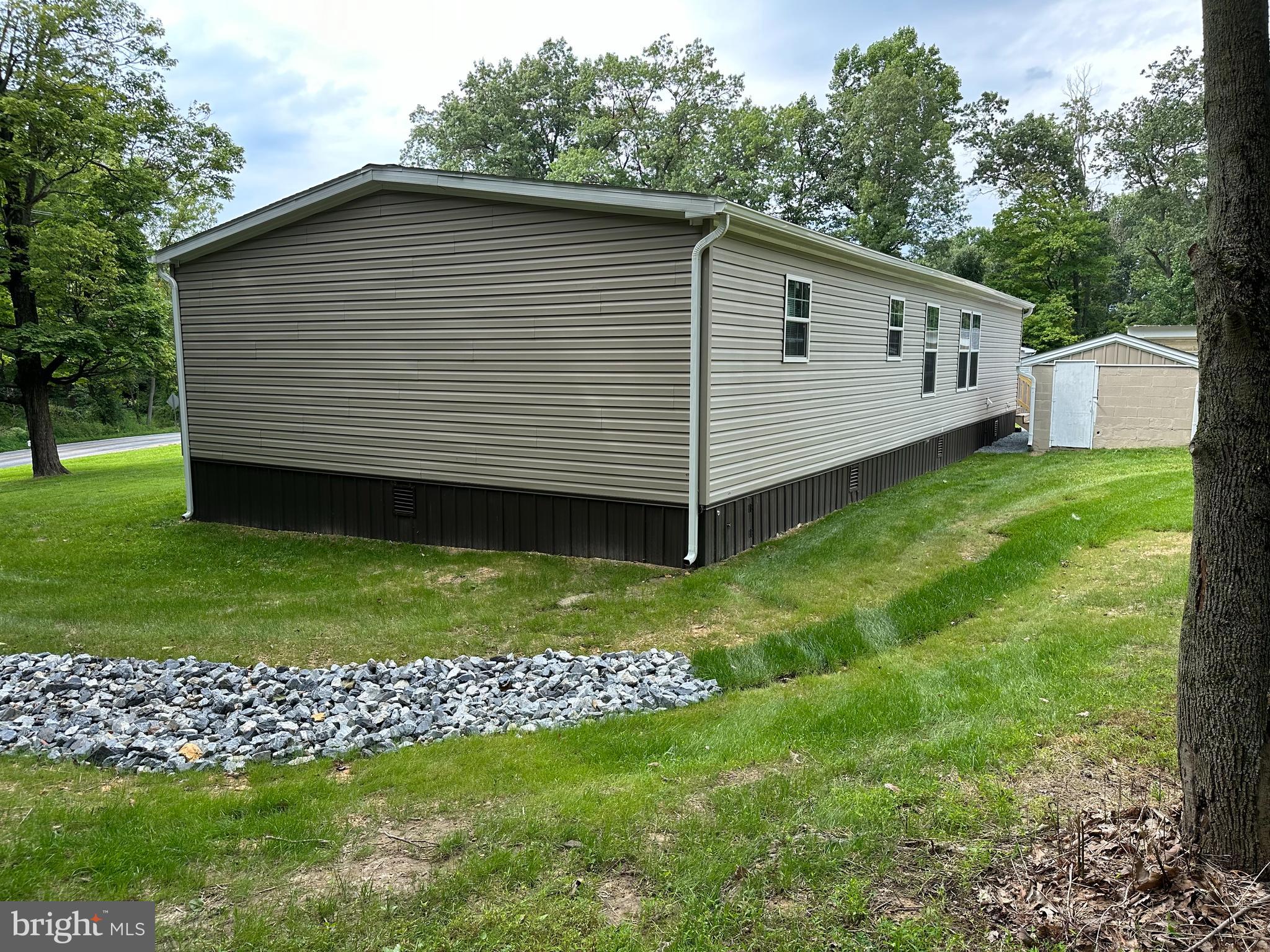 156 Cambridge Road Coatesville, PA 19320 - Photo 42 of 45