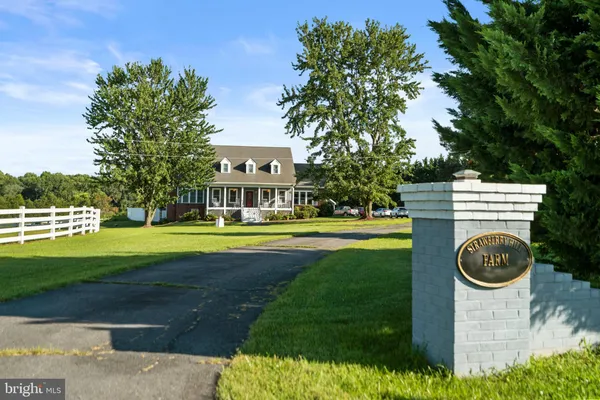 $940,000 | 27472 Strawberry Hill Road, Rhoadesville, VA 22542