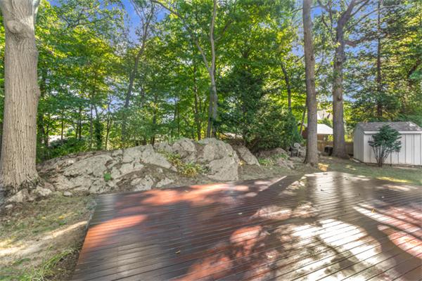 126 Cliff Road Milton, MA 02186 - Photo 27 of 30 Gallery Image 27