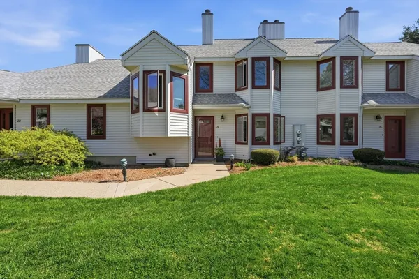 $449,500 | 24 McIntosh Drive, Unit 24, Amherst, MA 01002